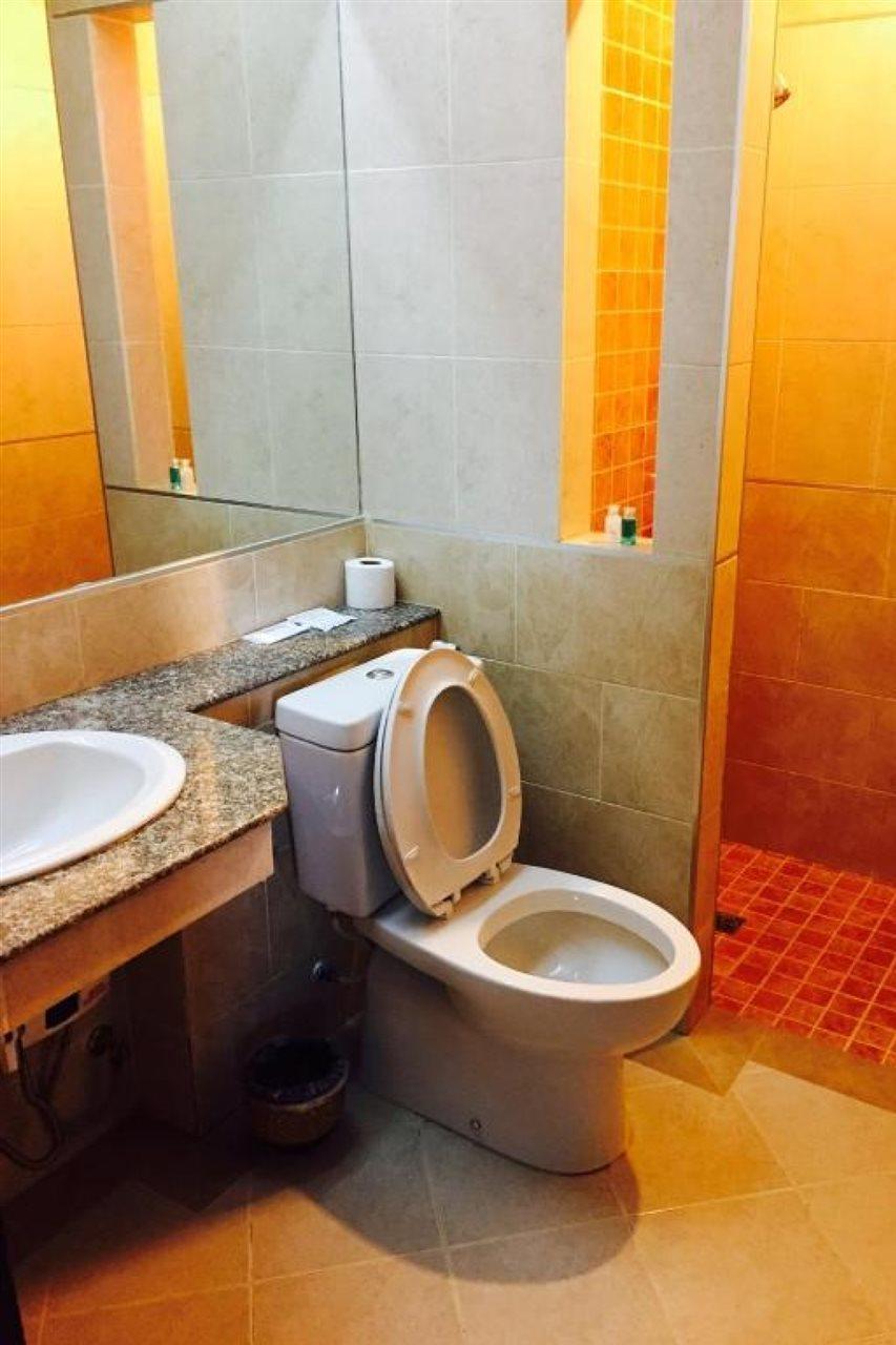Srilamduan Hotel Sisaket Экстерьер фото