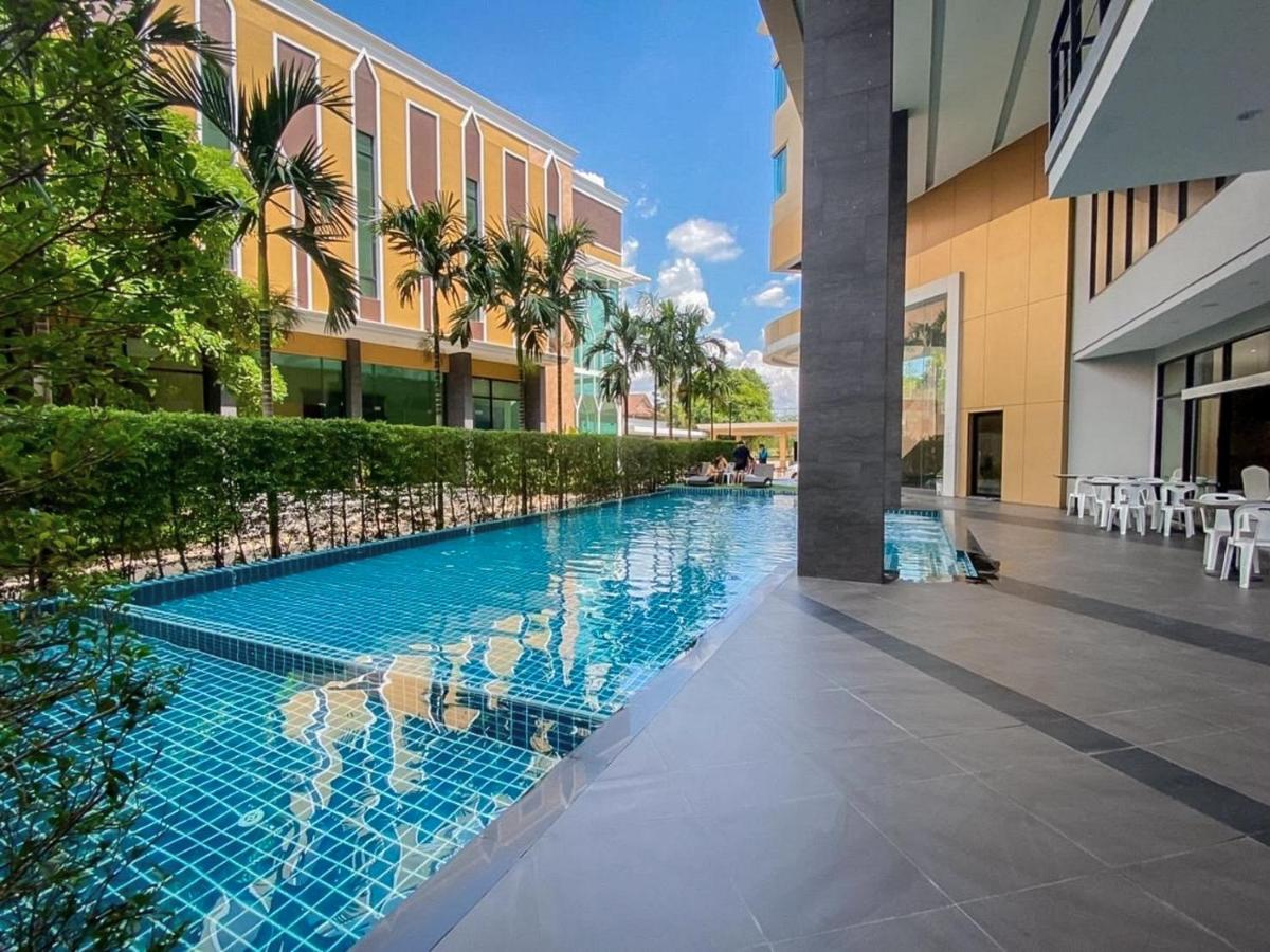 Srilamduan Hotel Sisaket Экстерьер фото
